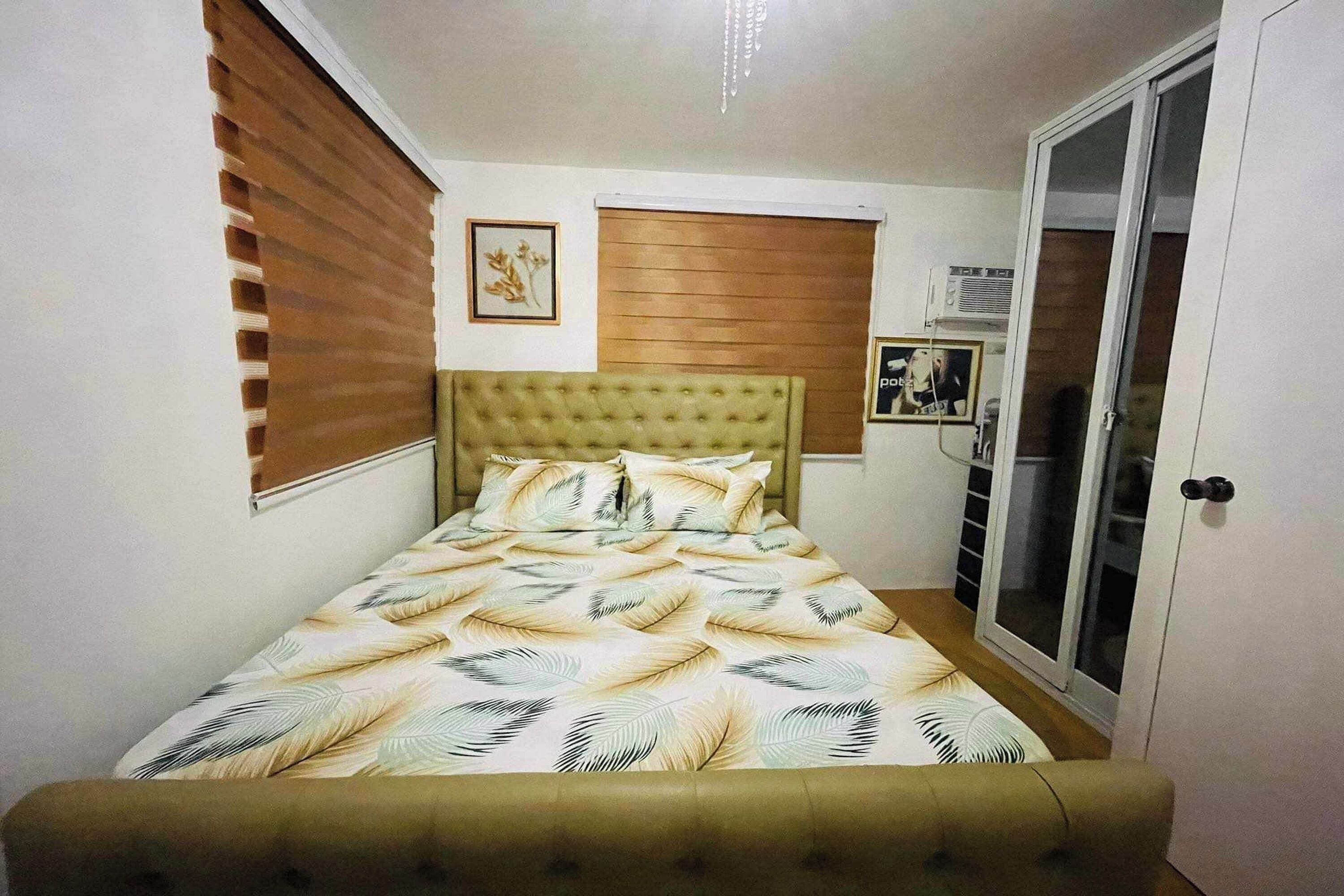 Shiella's Staycation House
