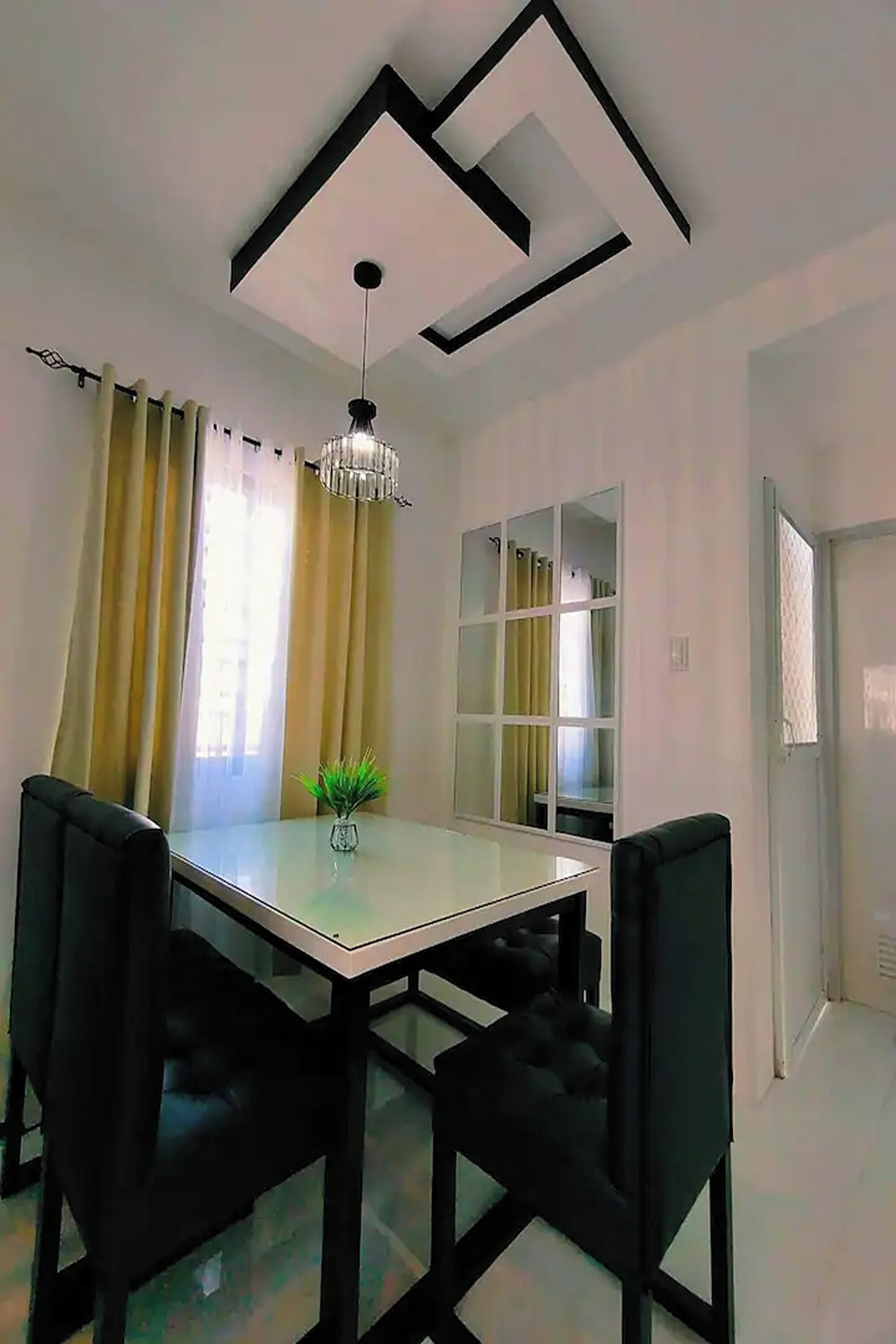 Shiella's Staycation House