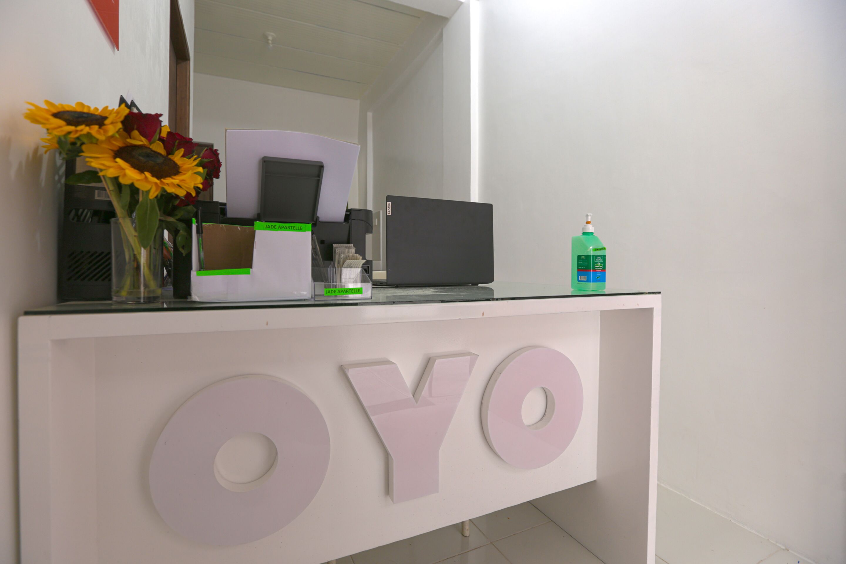 Jade Apartelle by OYO Rooms