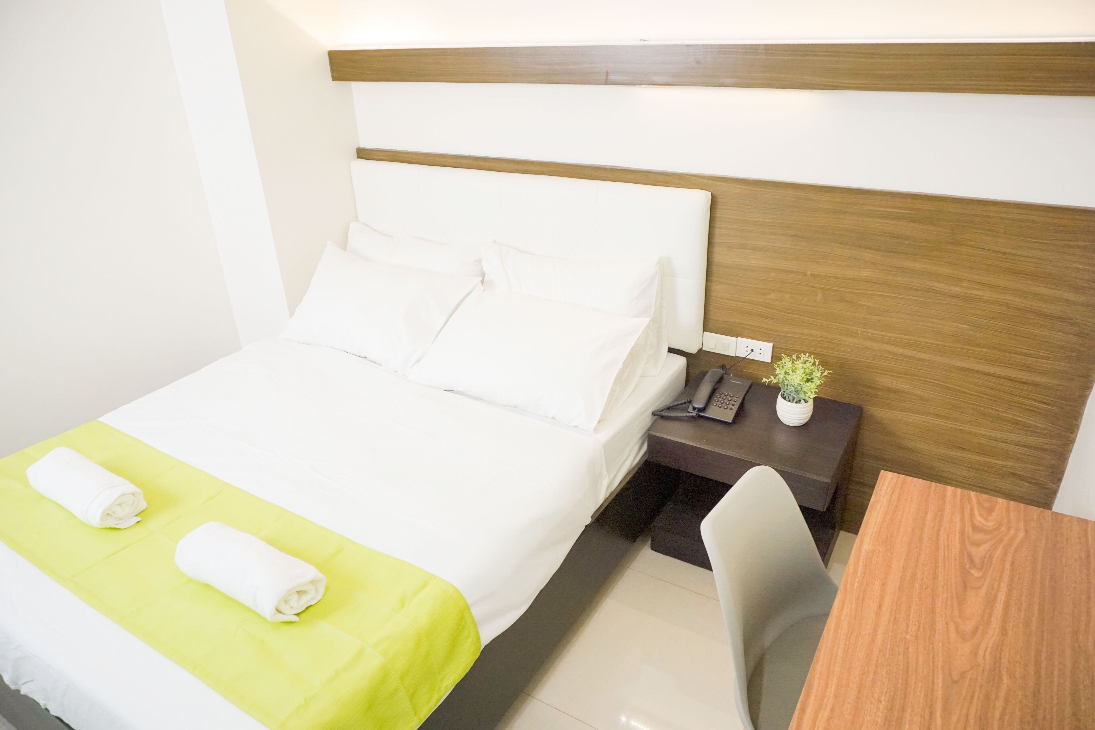 Benrose Hotel