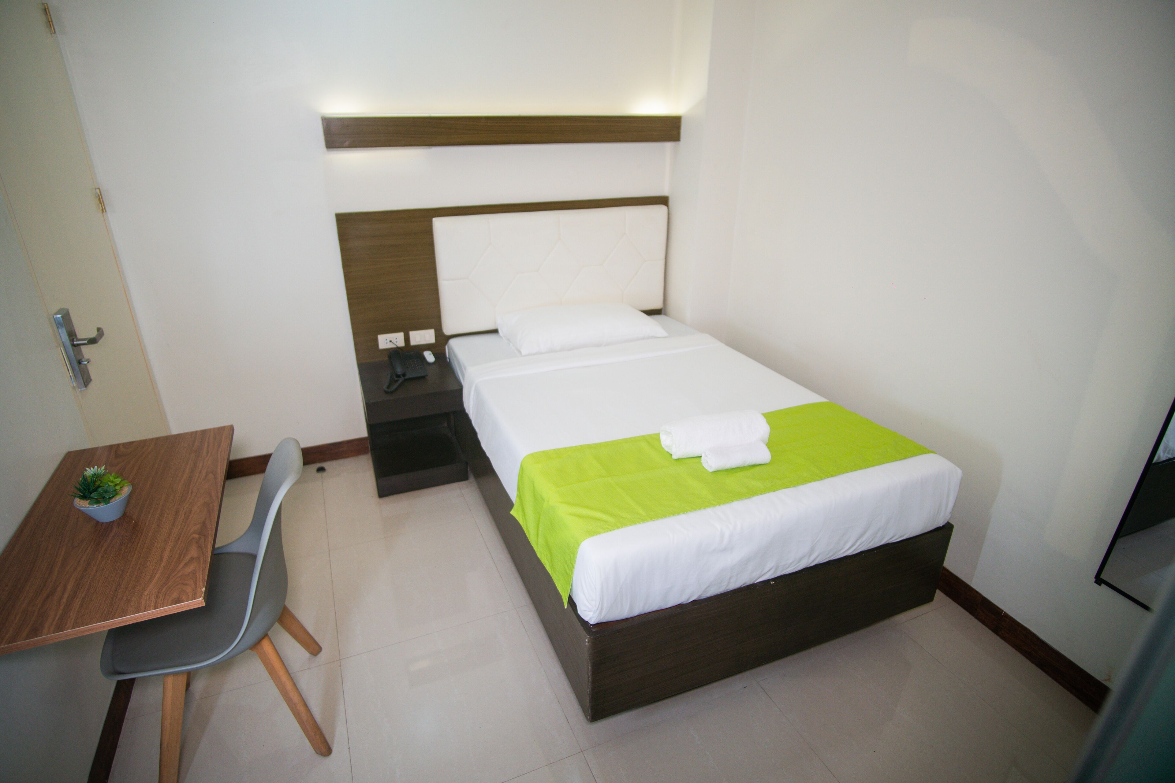 Benrose Hotel