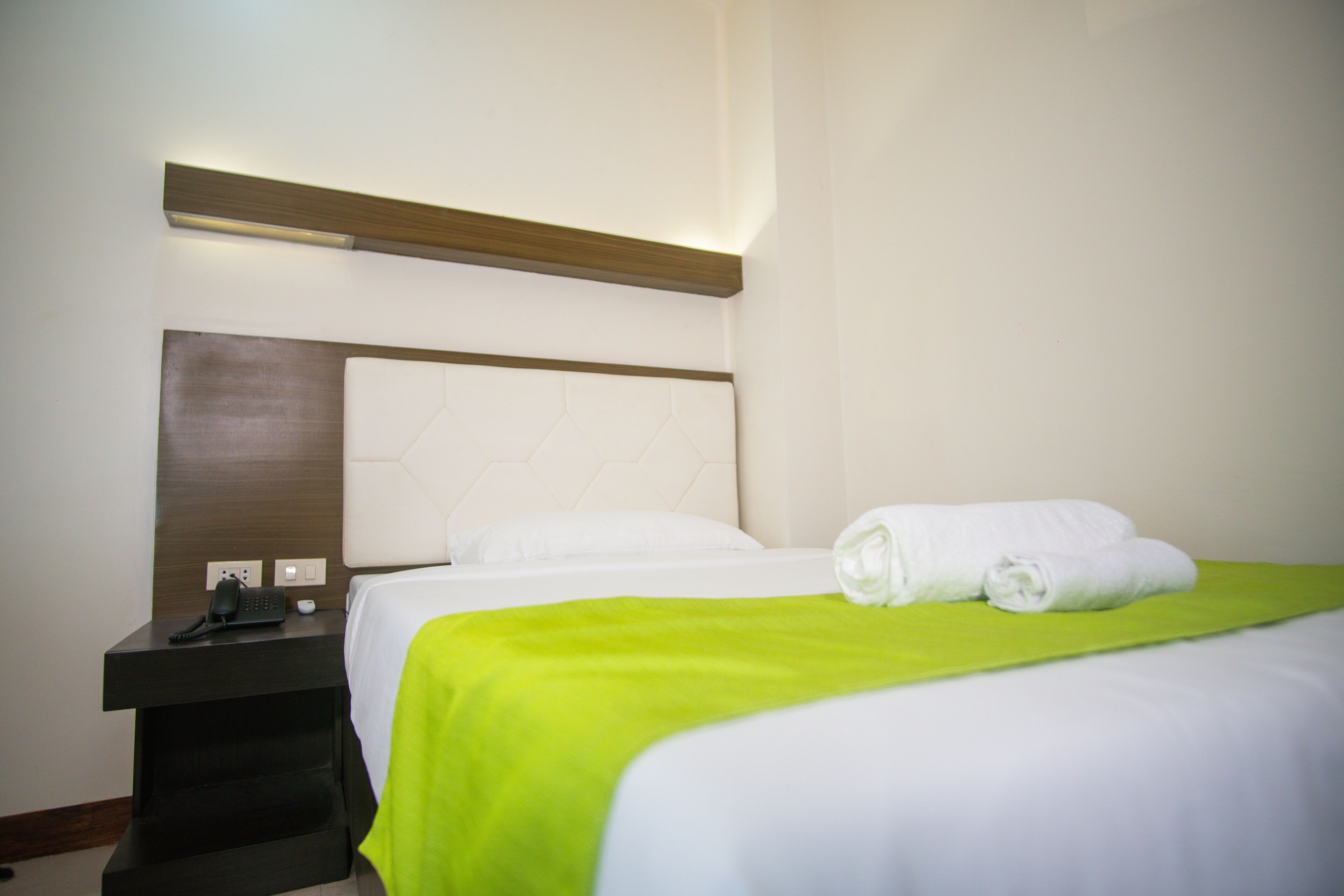 Benrose Hotel