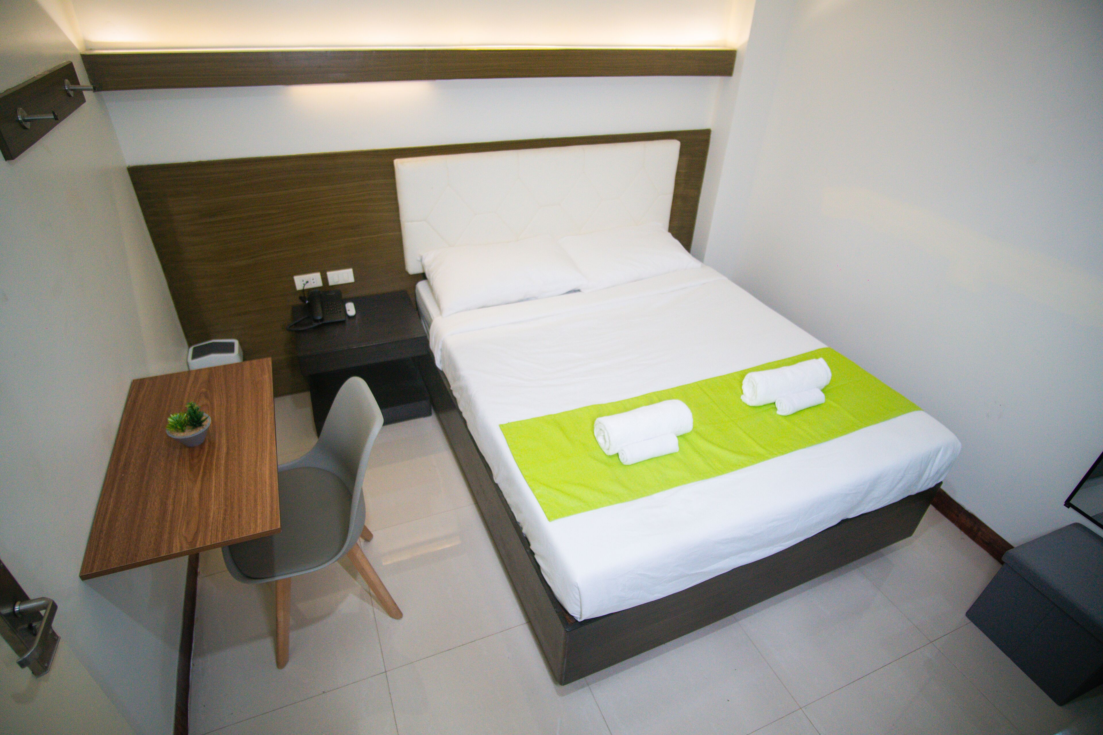 Benrose Hotel