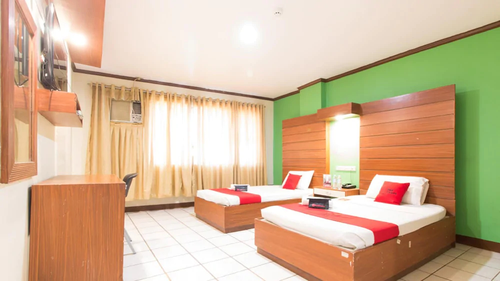 Goodnews Travellers Inn by RedDoorz