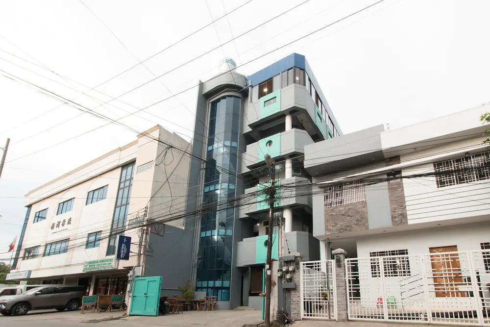 RedDoorz near Liceo De Cagayan University Highschool