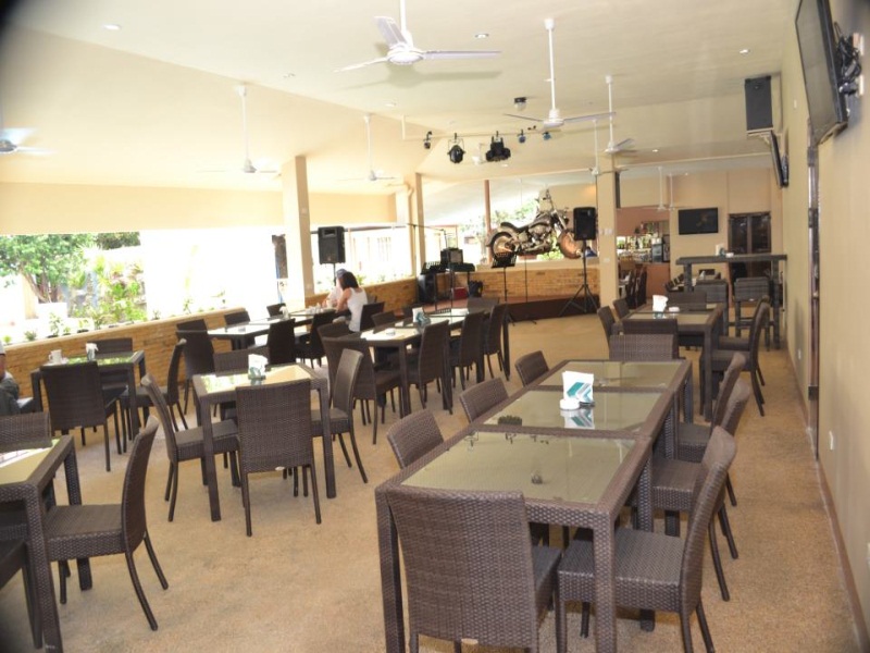 Kingston Lodge Hotel