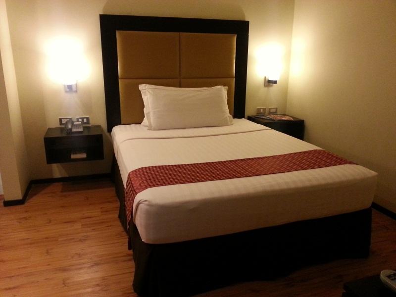 Mallberry Suites Business Hotel