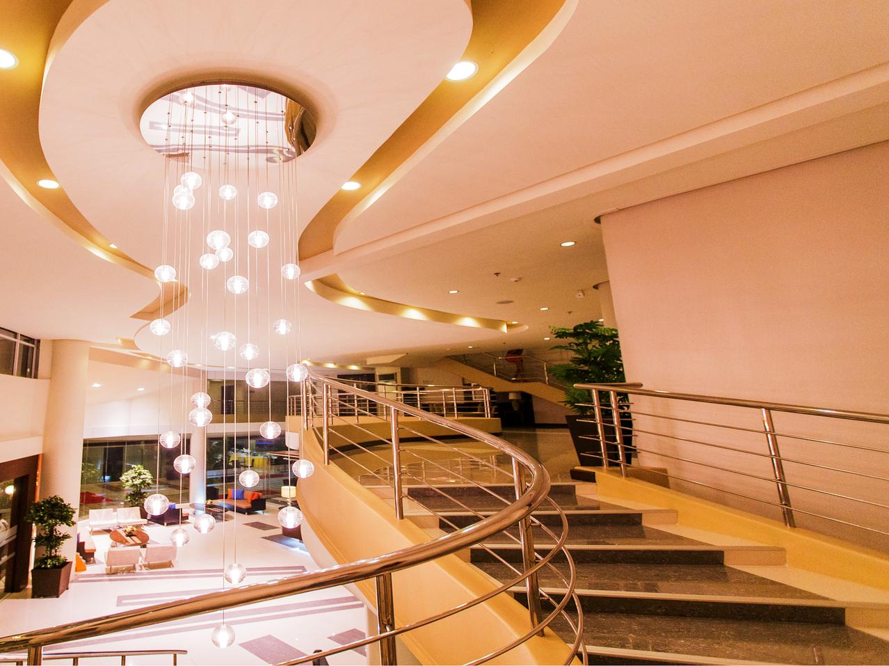 N Hotel