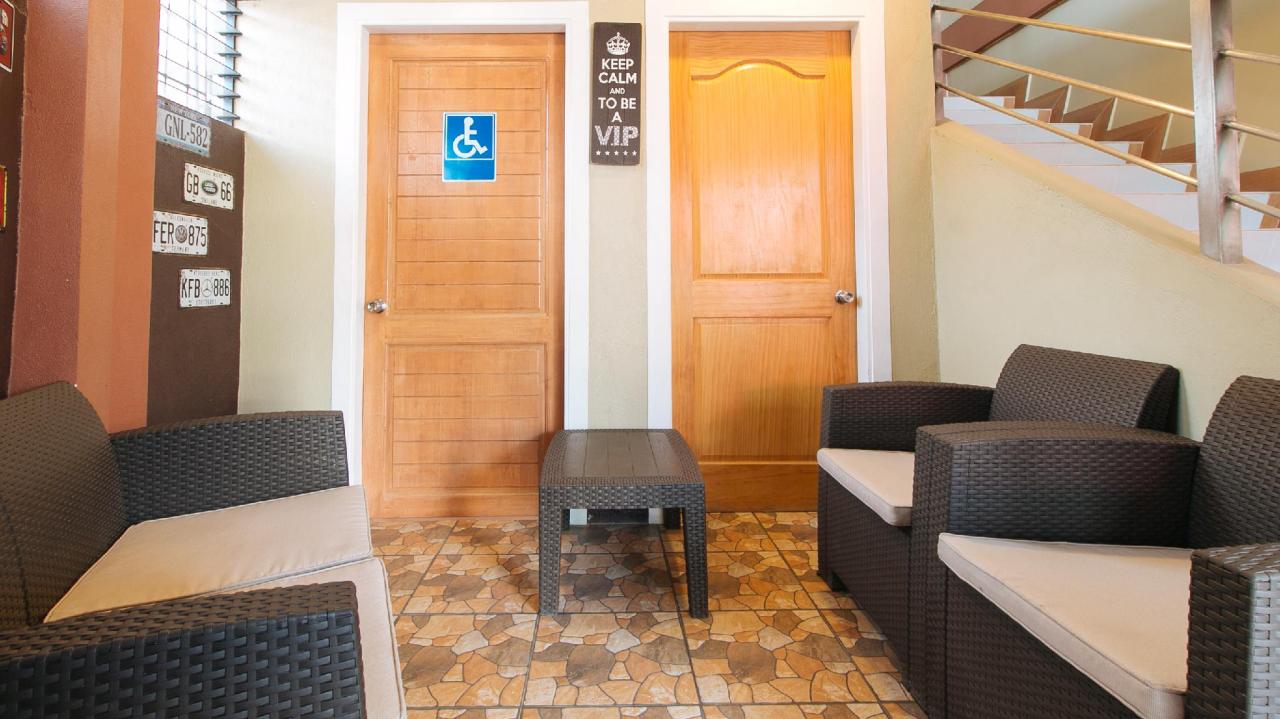 RedDoorz Near Lapasan Plaza Cagayan de Oro