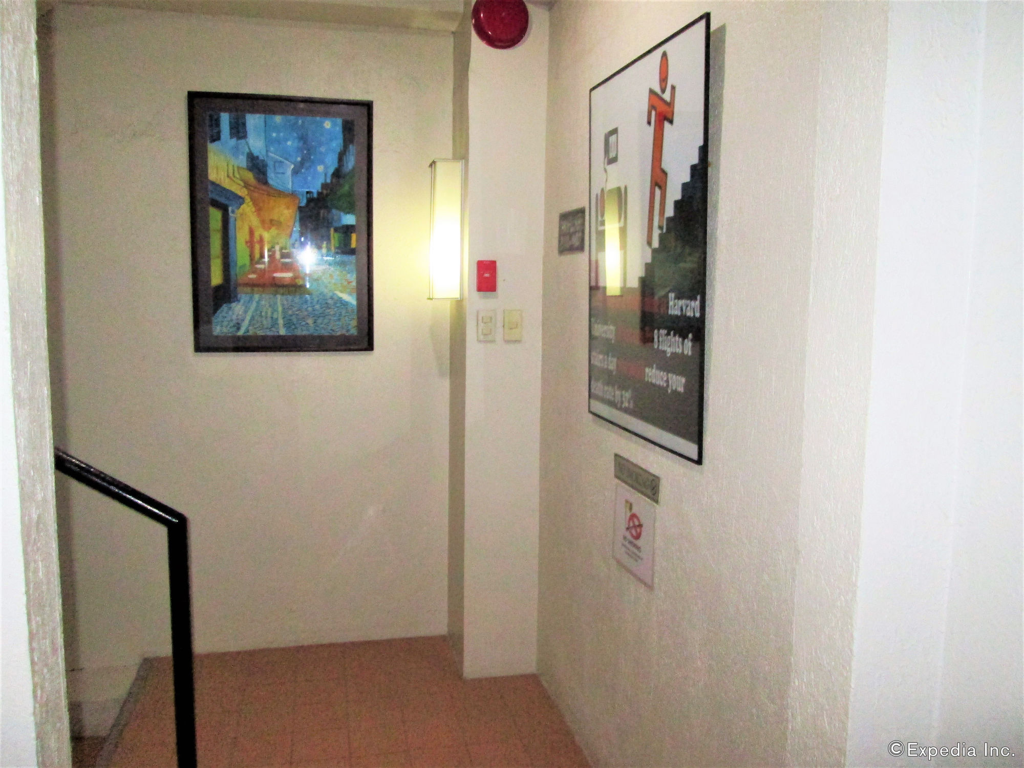 Stonestown Suites