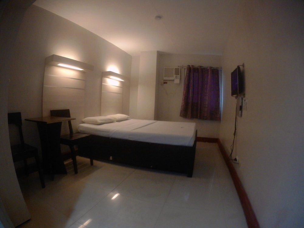 The Loft Inn