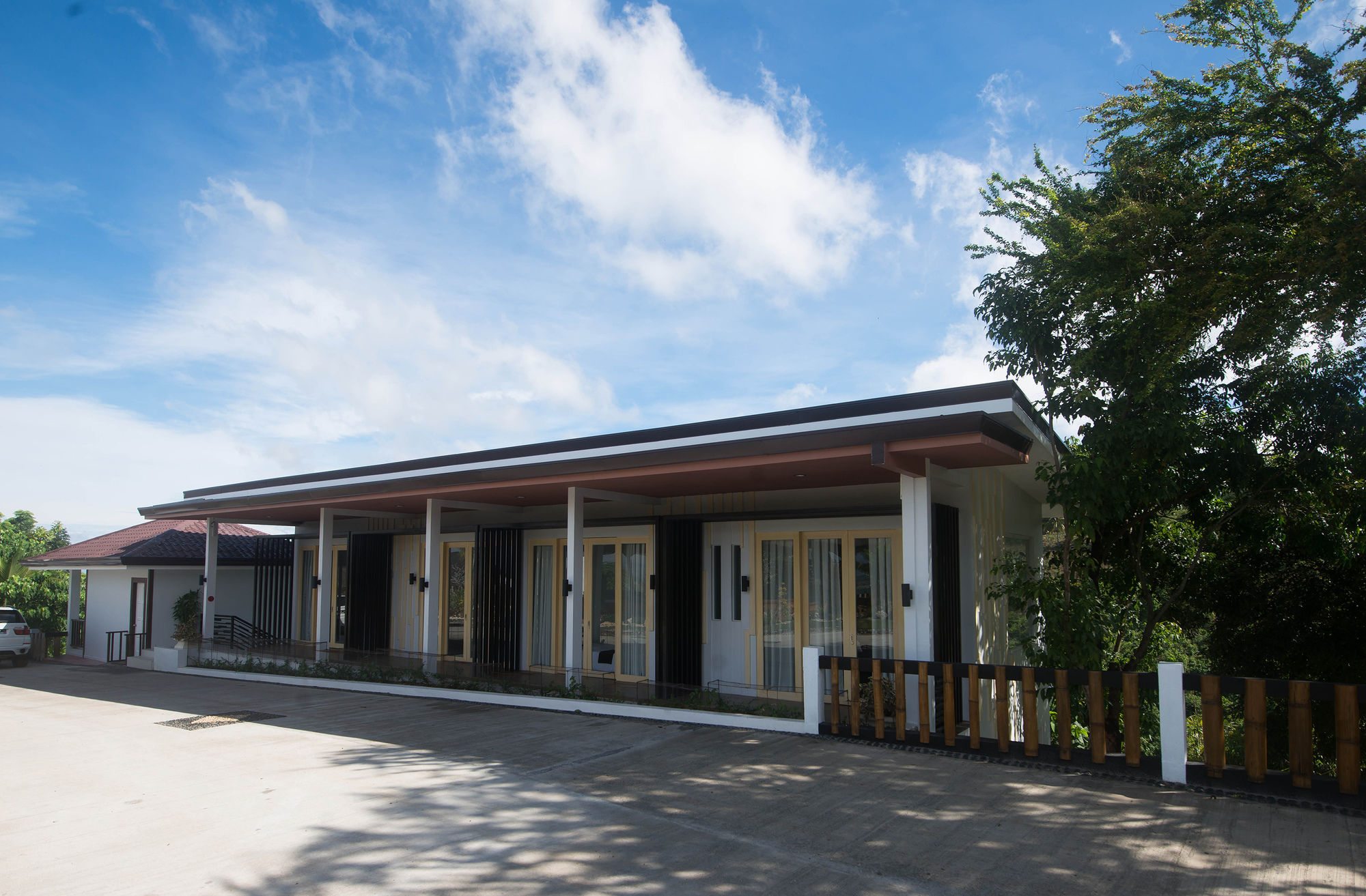 Ultra Winds Mountain Resort