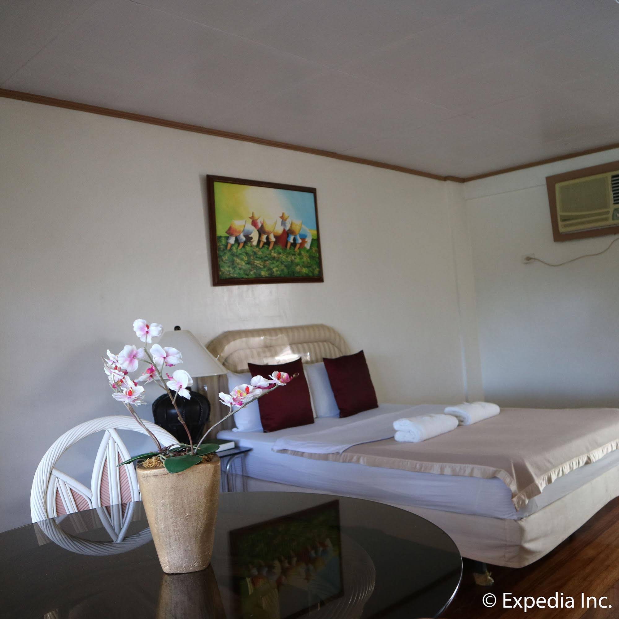 City of Springs Hotel