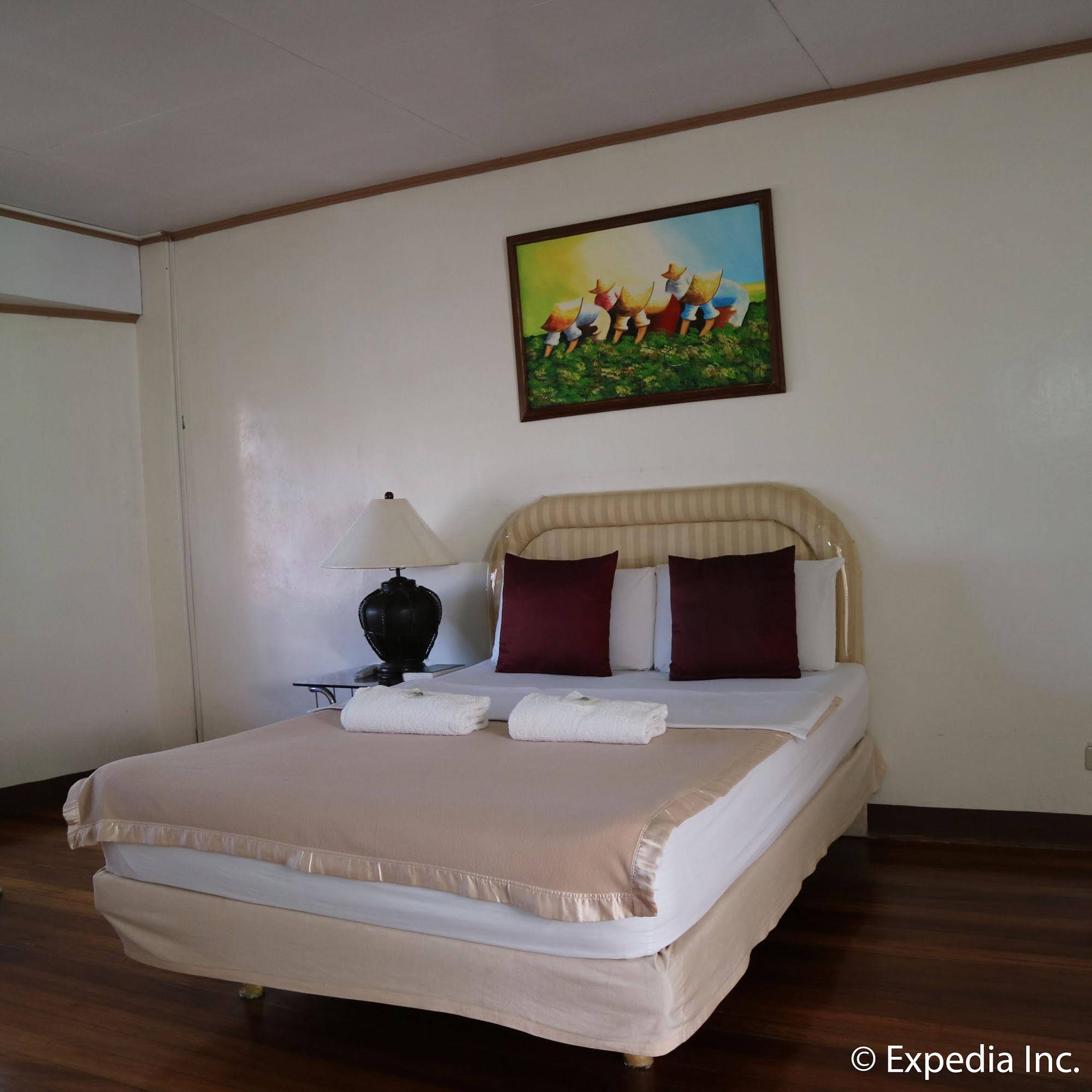 City of Springs Hotel
