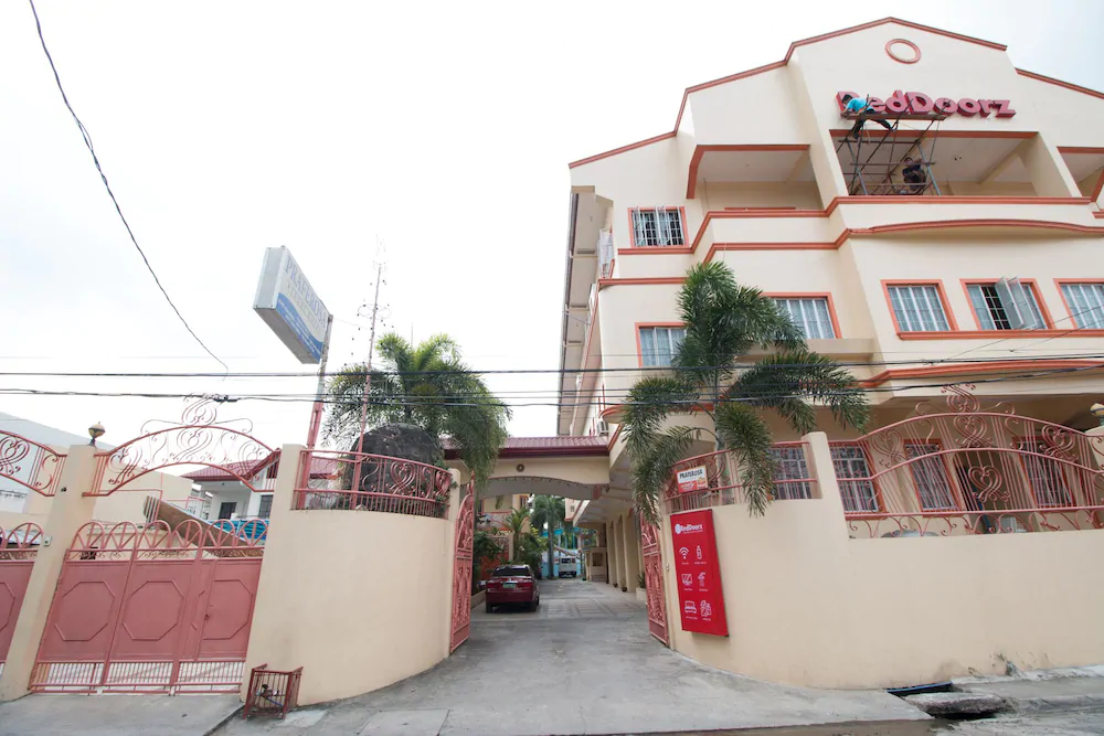 Praferosa Resort Hotel by RedDoorz
