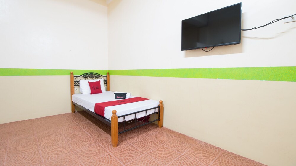 Praferosa Resort Hotel by RedDoorz