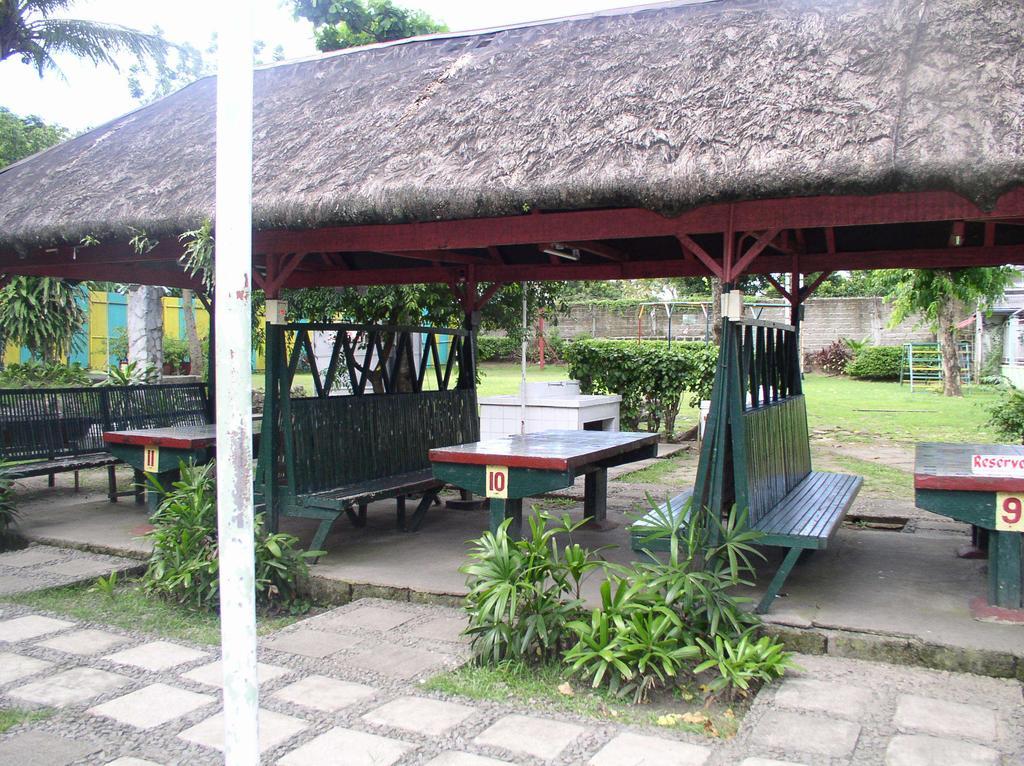 Riverview Resort And Conference Center