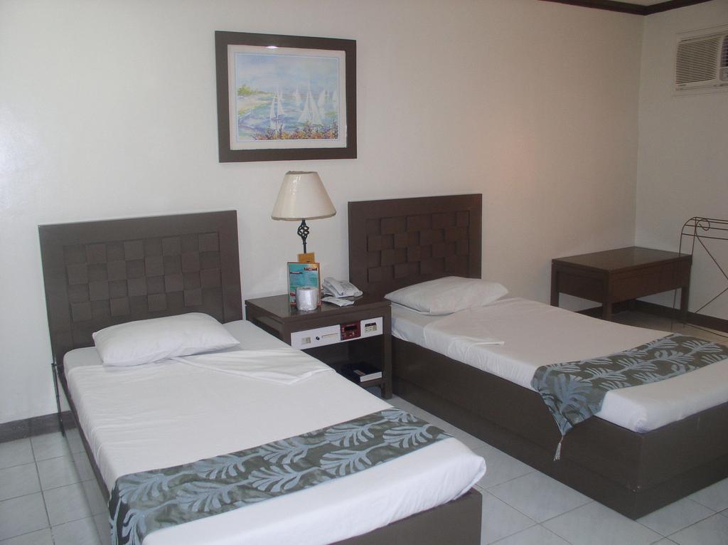 Riverview Resort And Conference Center