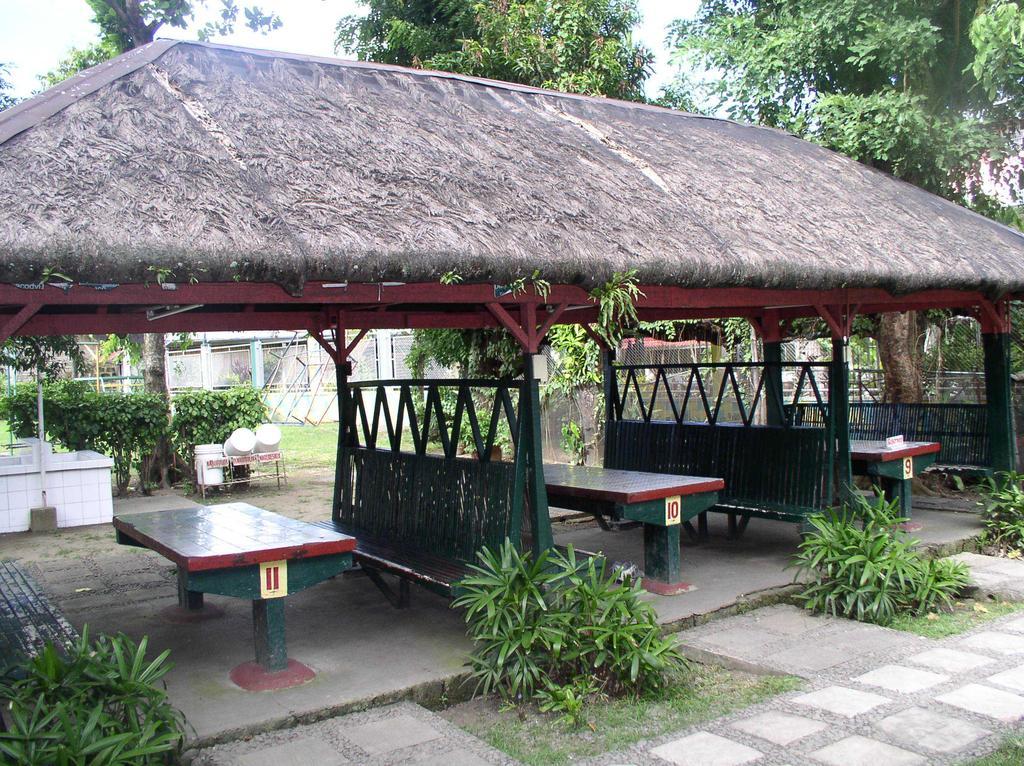 Riverview Resort And Conference Center