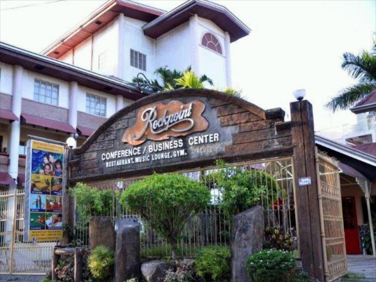 Rockpoint Hotspring Resort-Hotel & Spa
