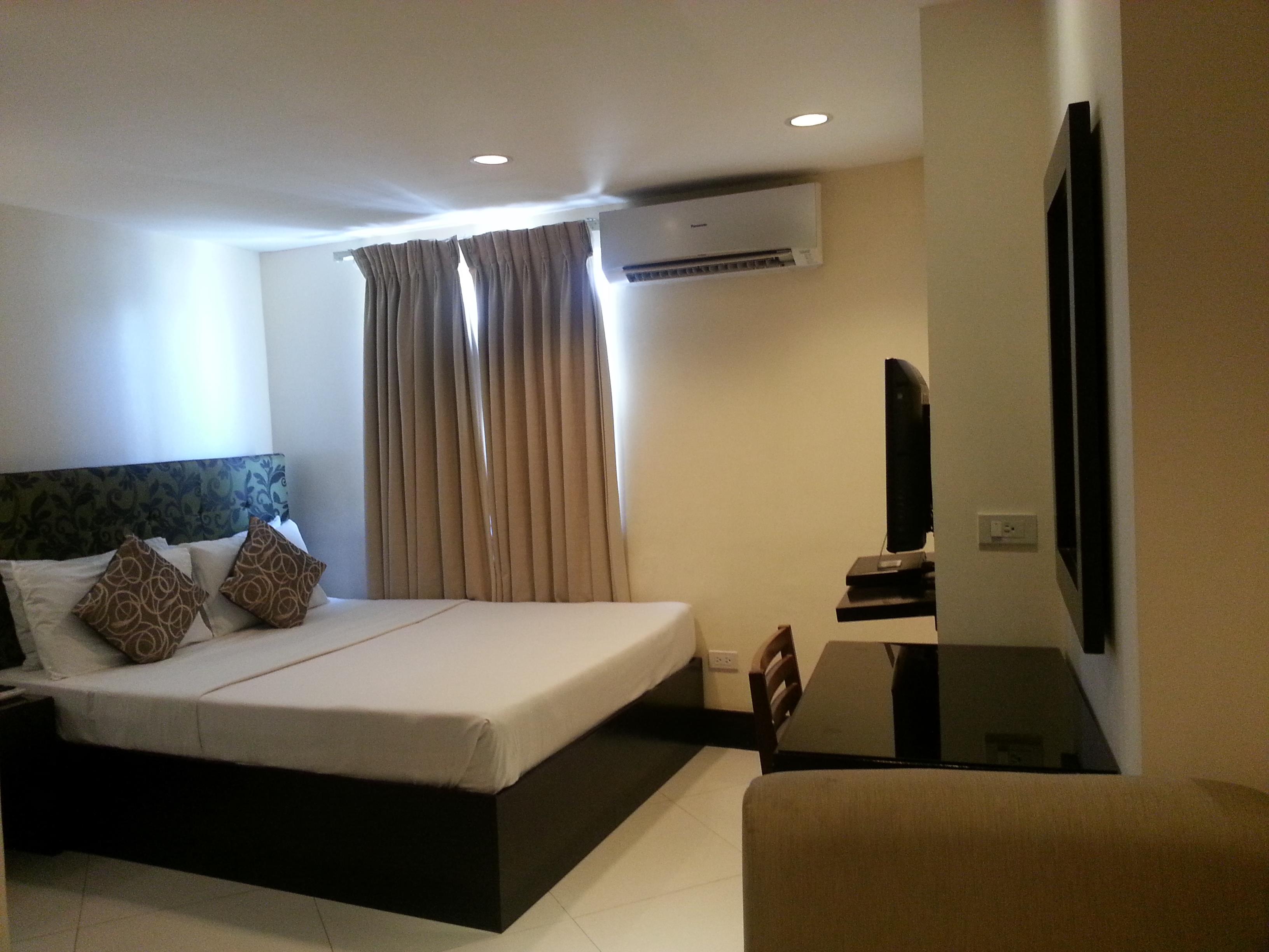 The Green Glass Boutique Hotel