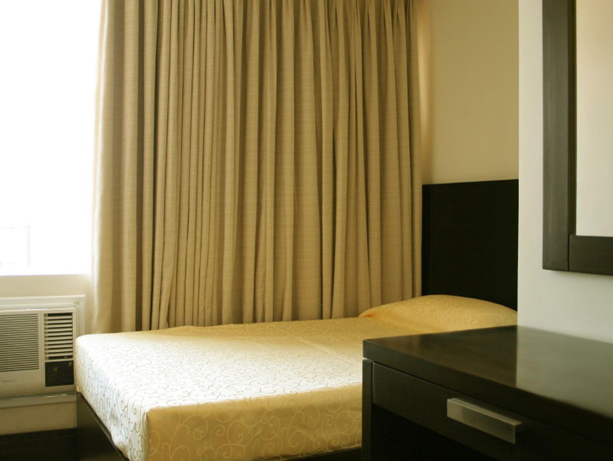 The Green Glass Boutique Hotel