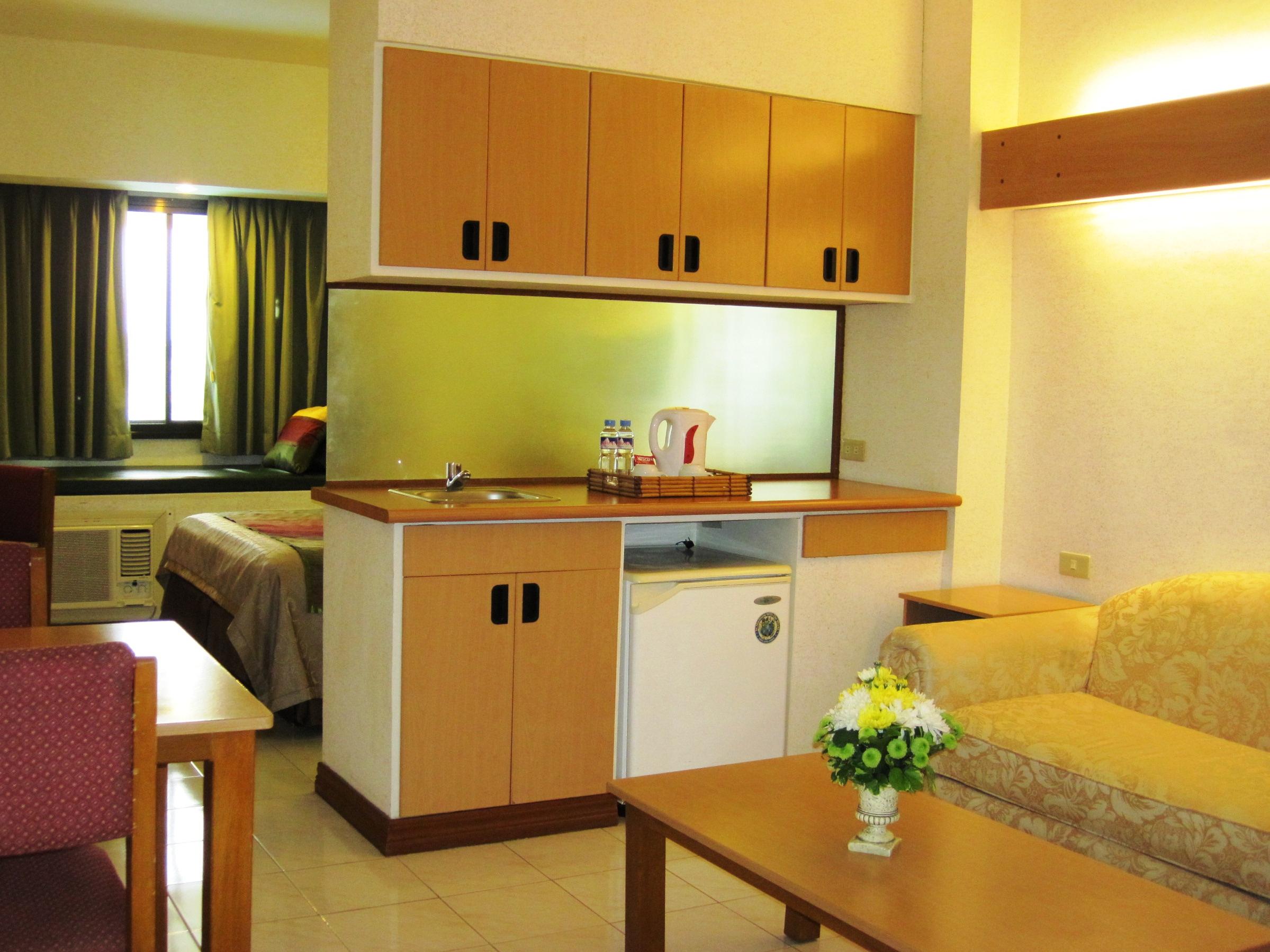 Filipiniana Hotel