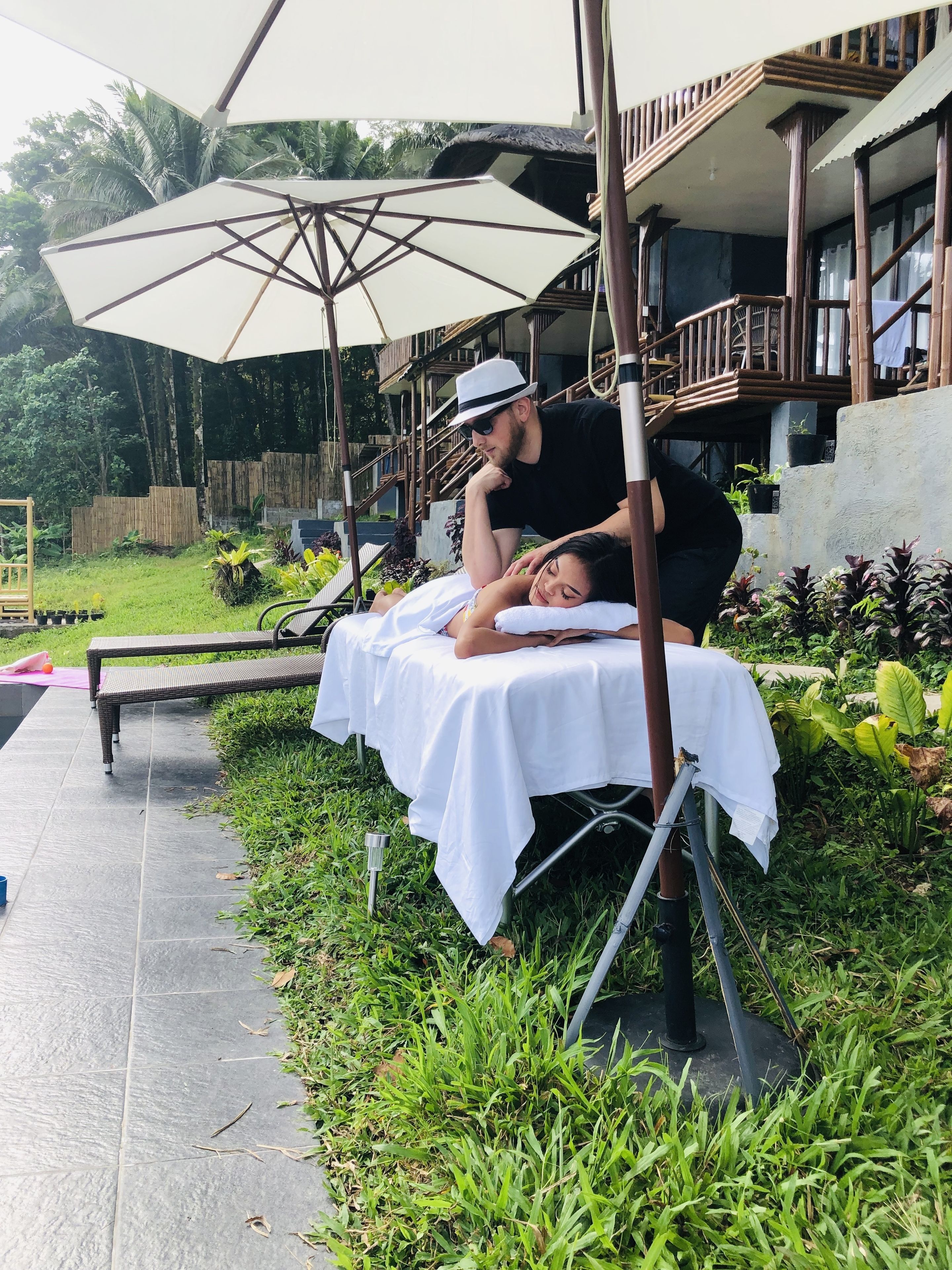 Bintana Sa Paraiso Binunsaran