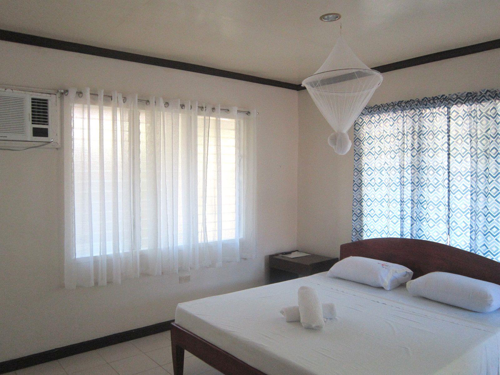 Caves Dive Resort