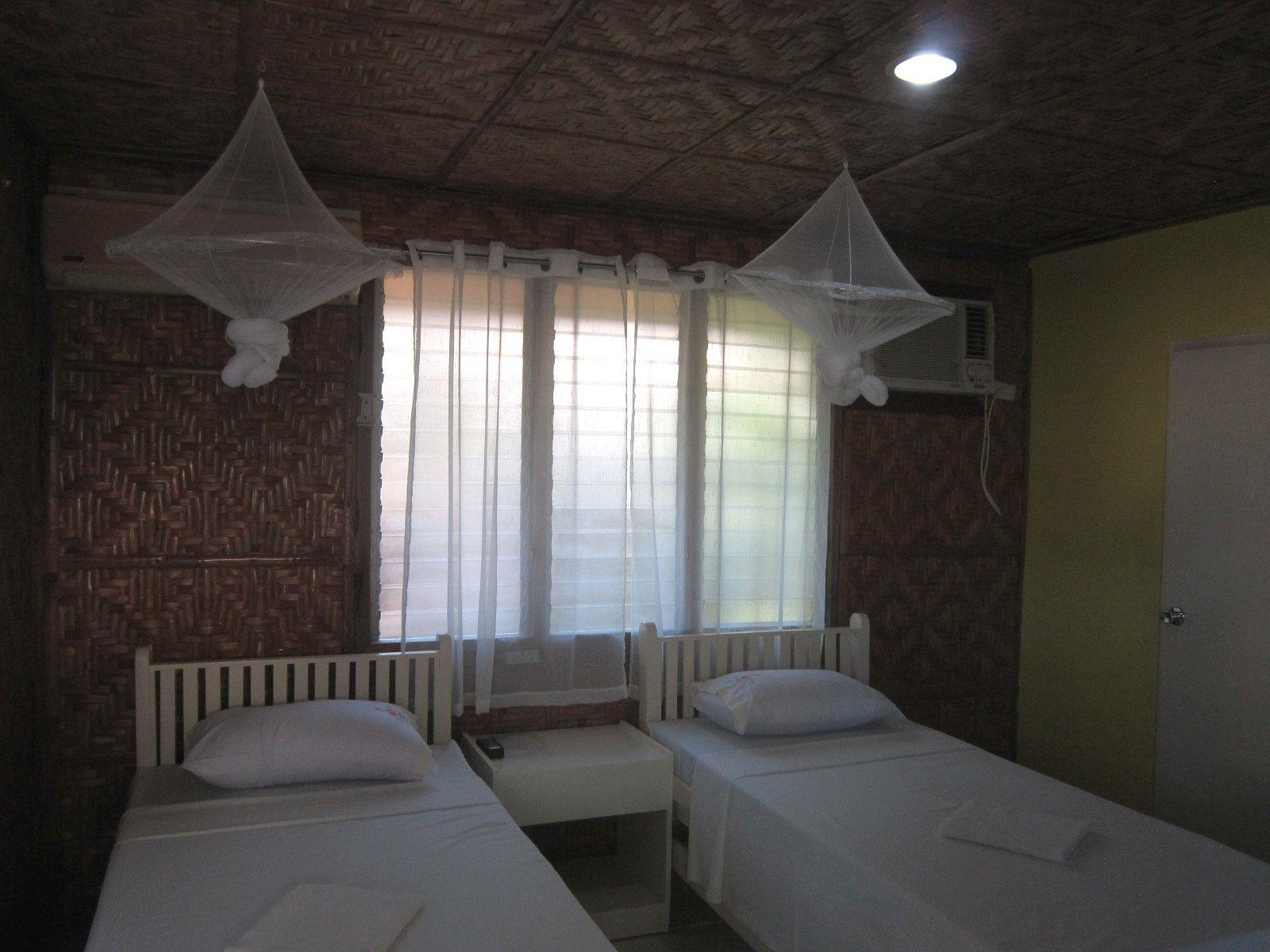 Caves Dive Resort
