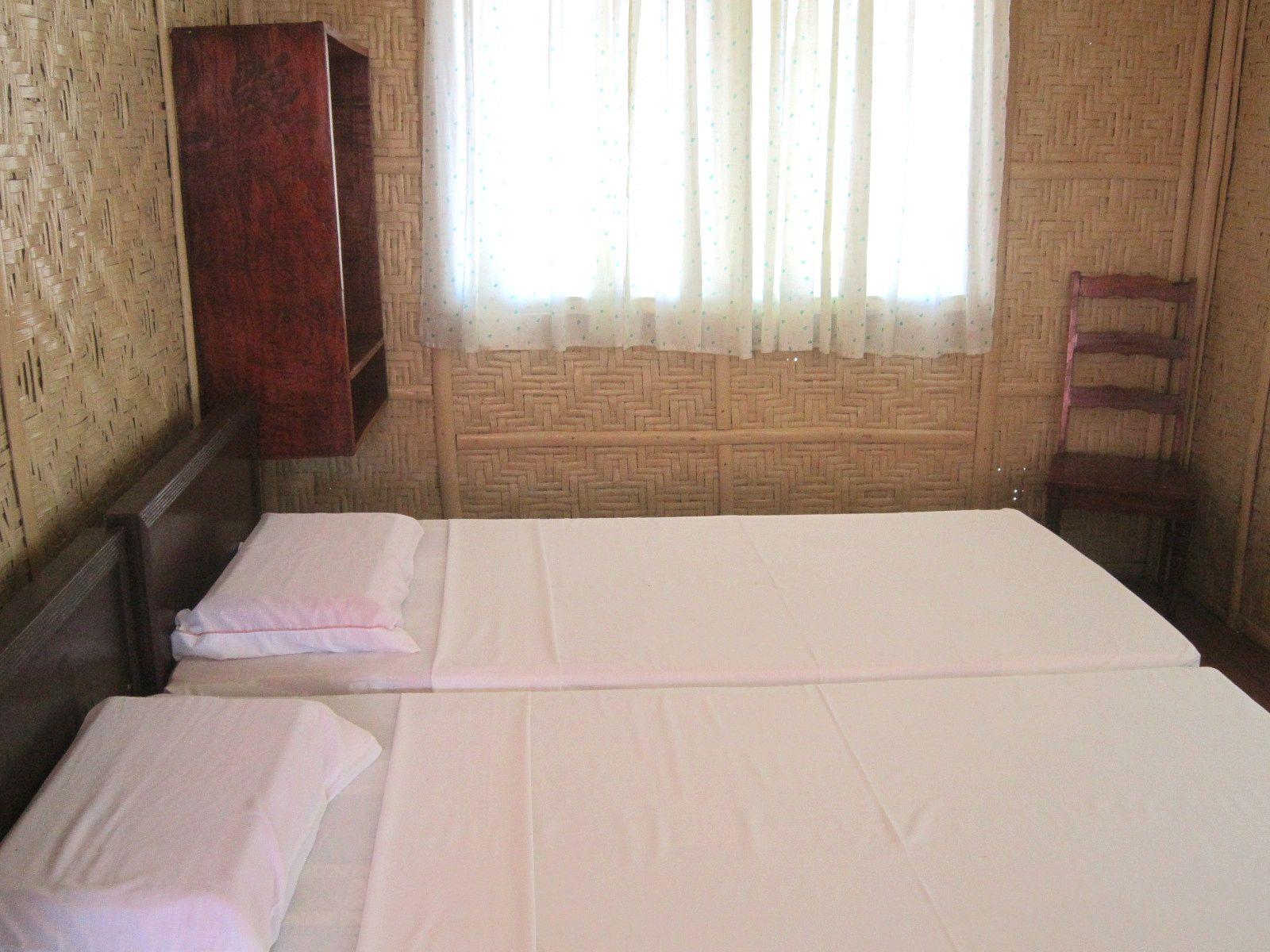 Caves Dive Resort