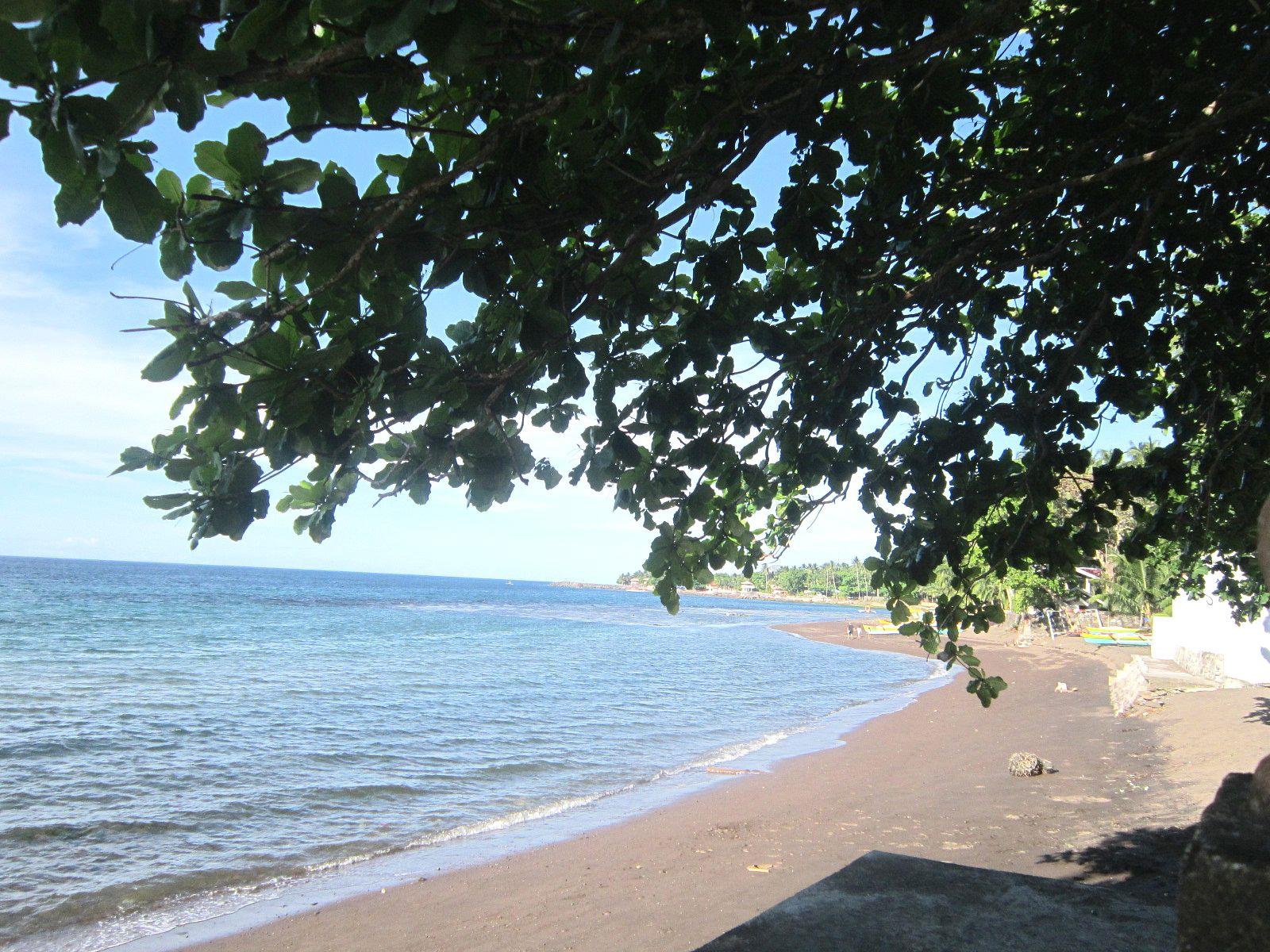 RedDoorz @ July's Haven Seaside Pension Camiguin
