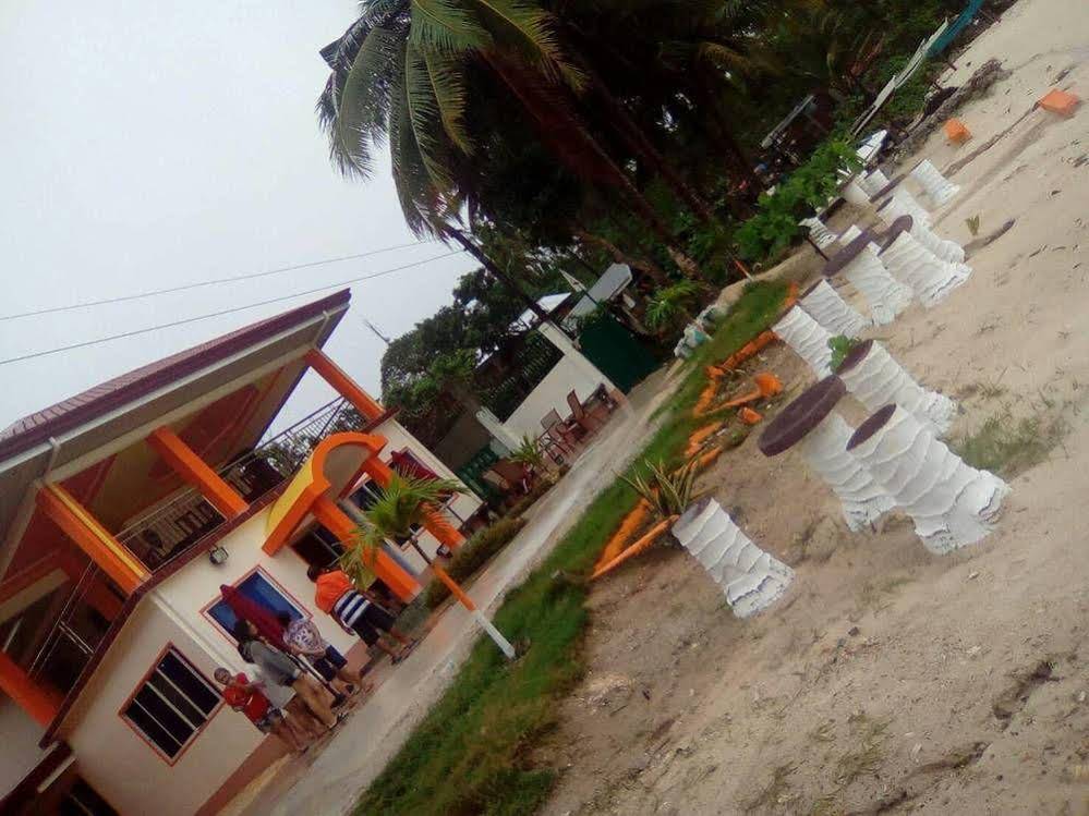 Aizawa Beach Resort