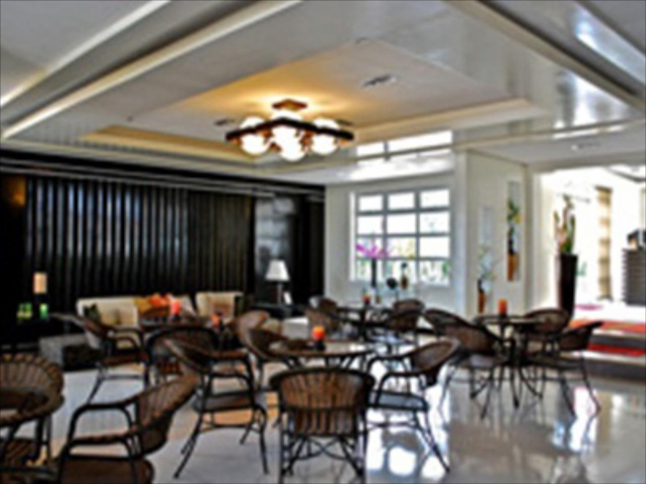 Quezon Premier Hotel Candelaria
