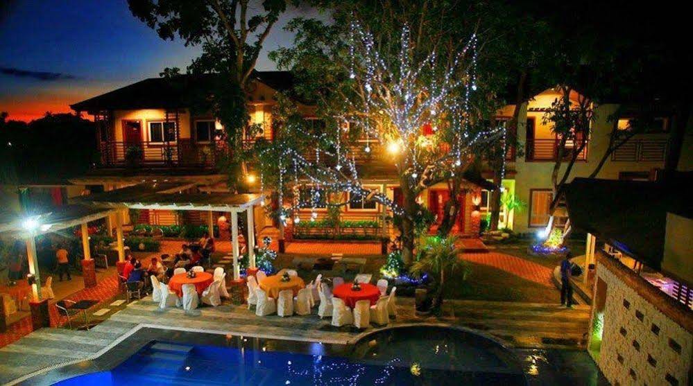 Candon Hotel