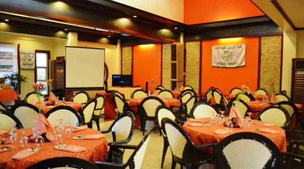 Candon Hotel