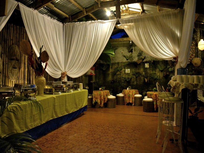 La Casa Roa Hostel