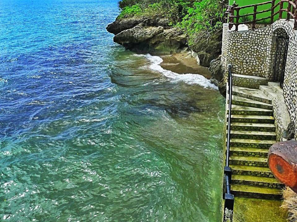 Agua Villa