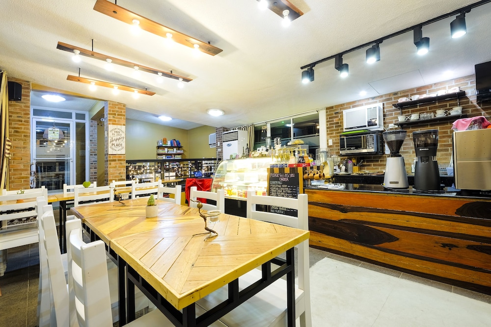 JAPI Hotel Annex