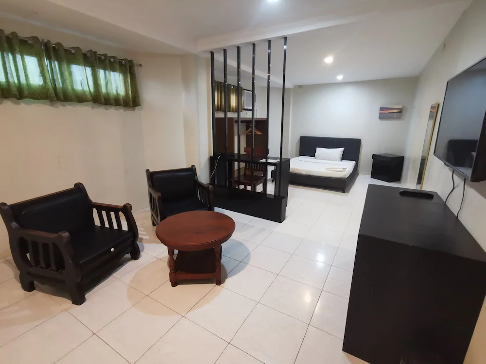 Kingsville Hotel