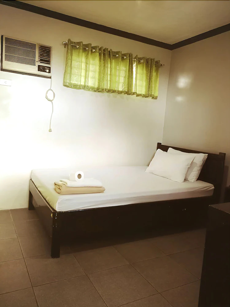 Kingsville Hotel