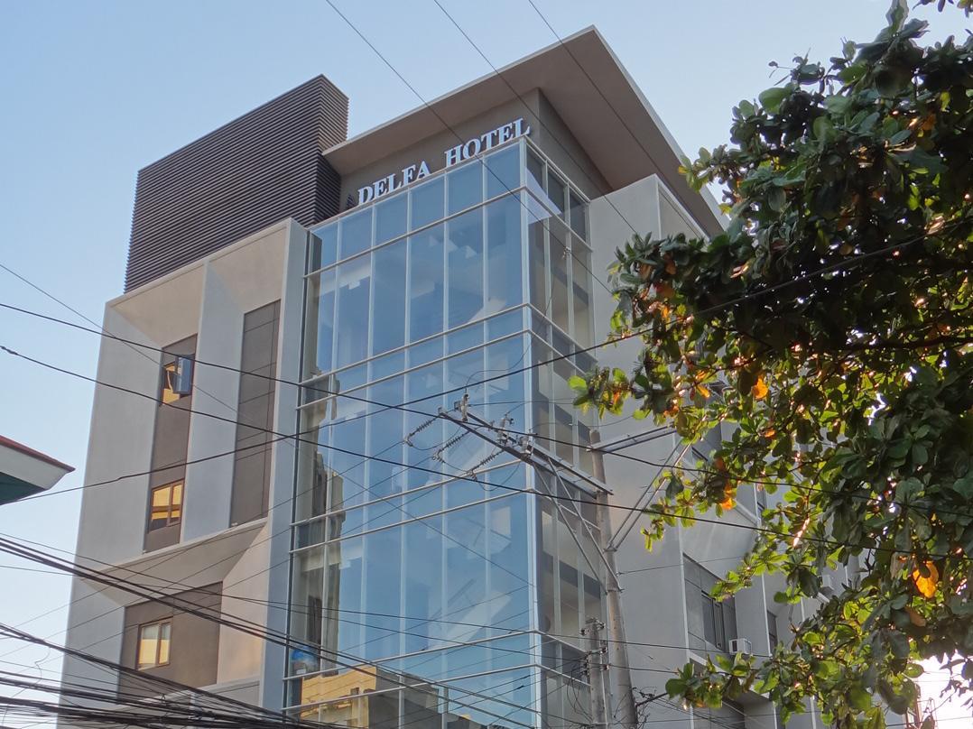 Adelfa Hotel