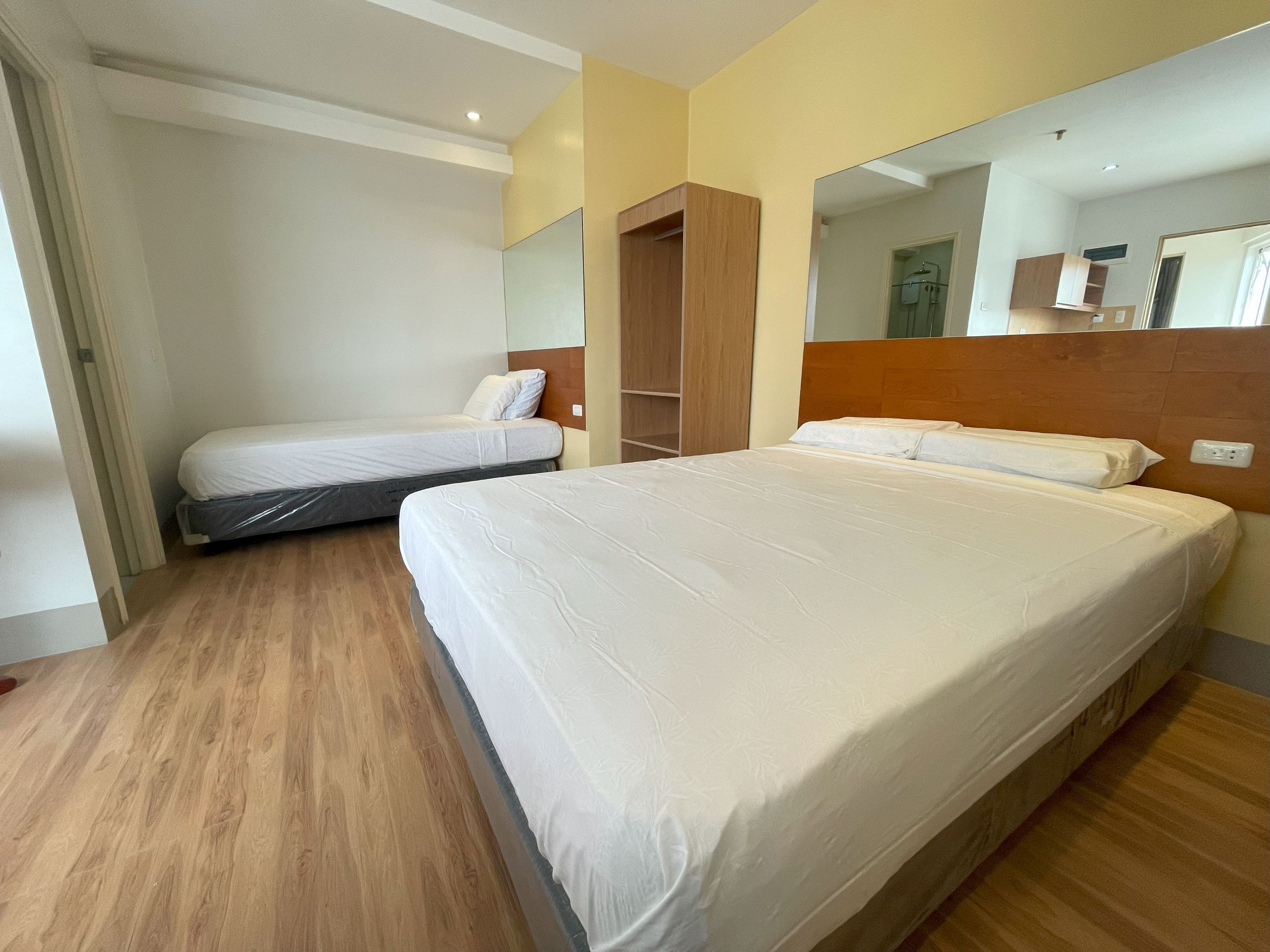 Almond Suites Cebu powered by Cocotel