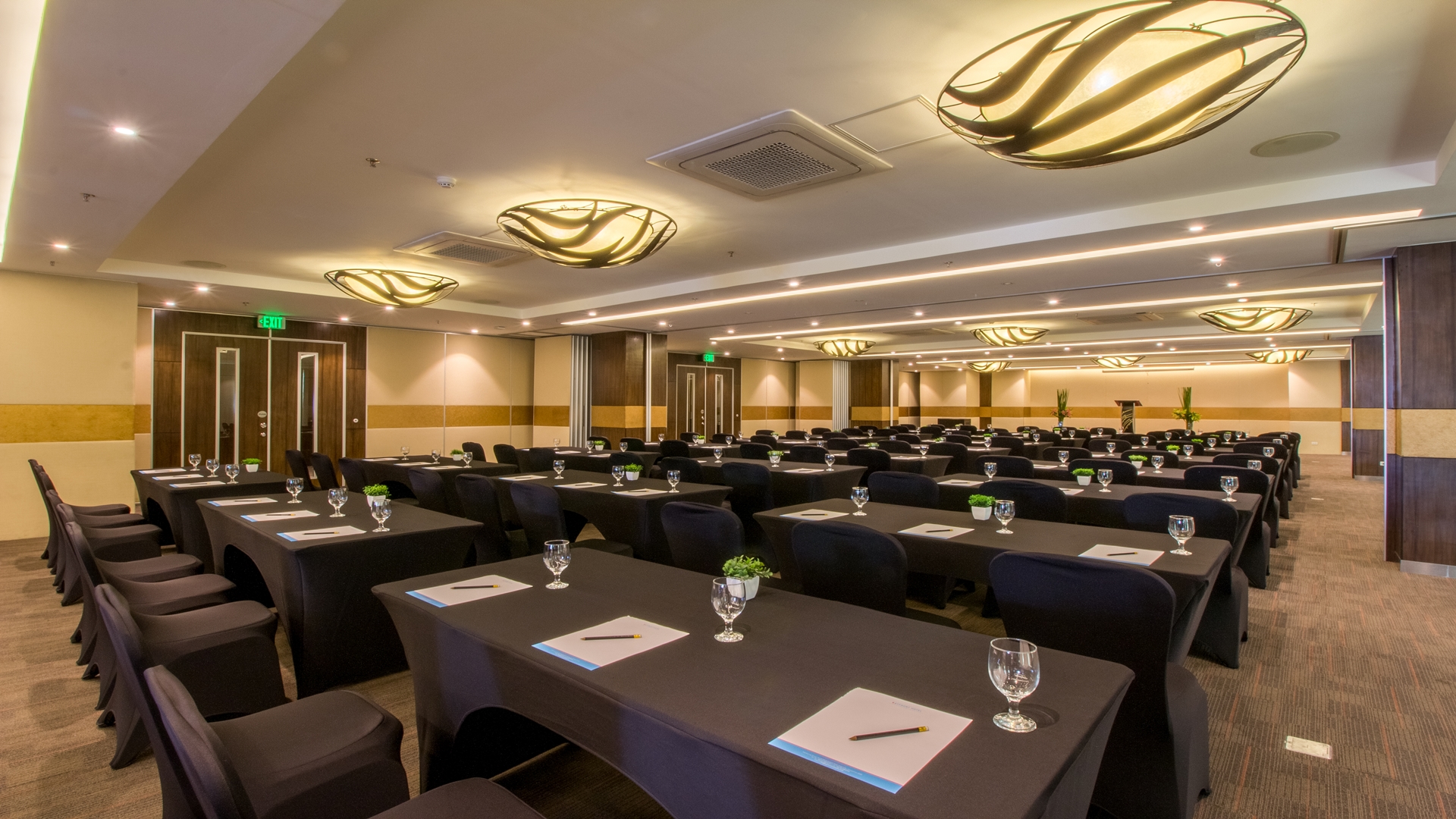 Bayfront Hotel Cebu