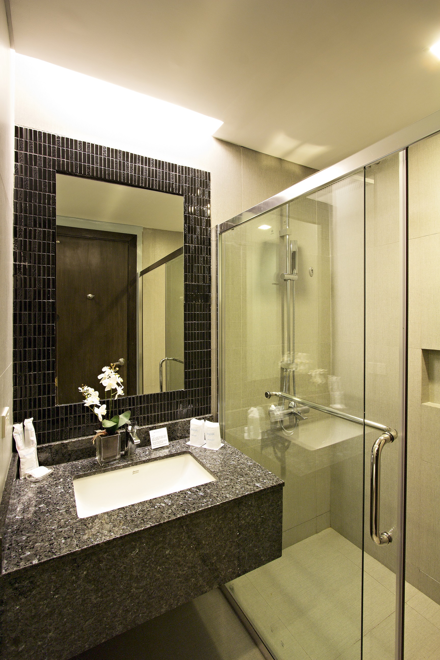 Bayfront Hotel Cebu