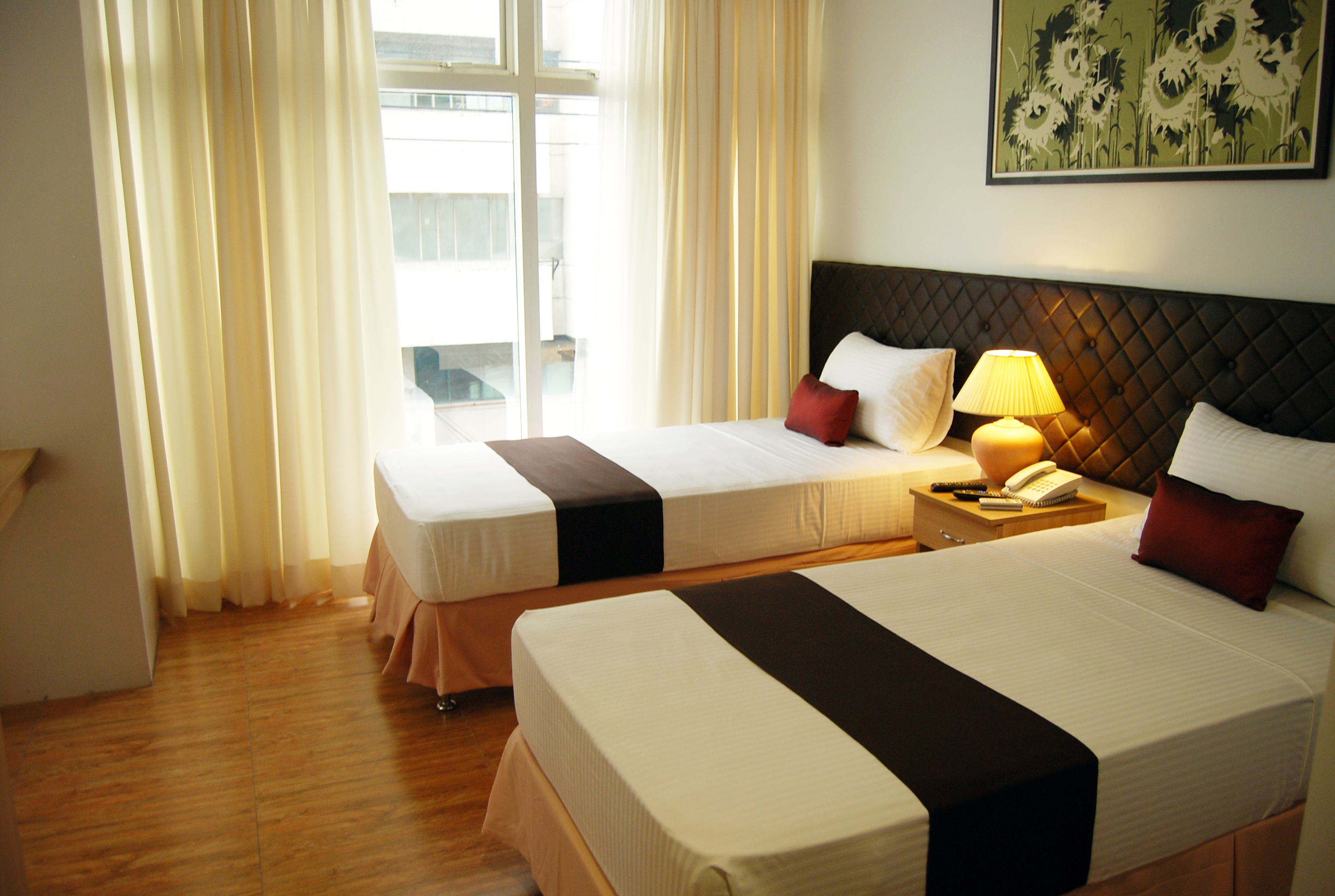 Capitol Central Hotel and Suites