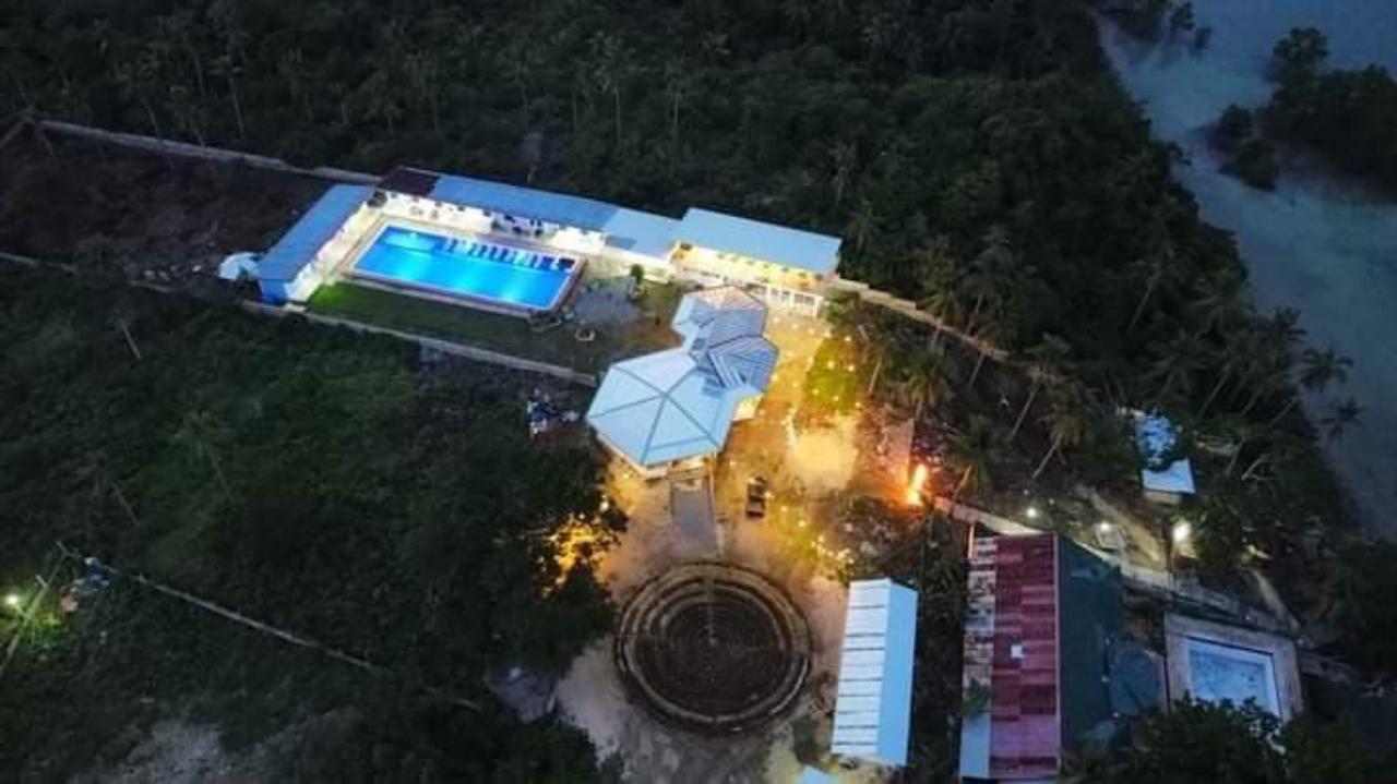 Casa DelRio Resort Camotes