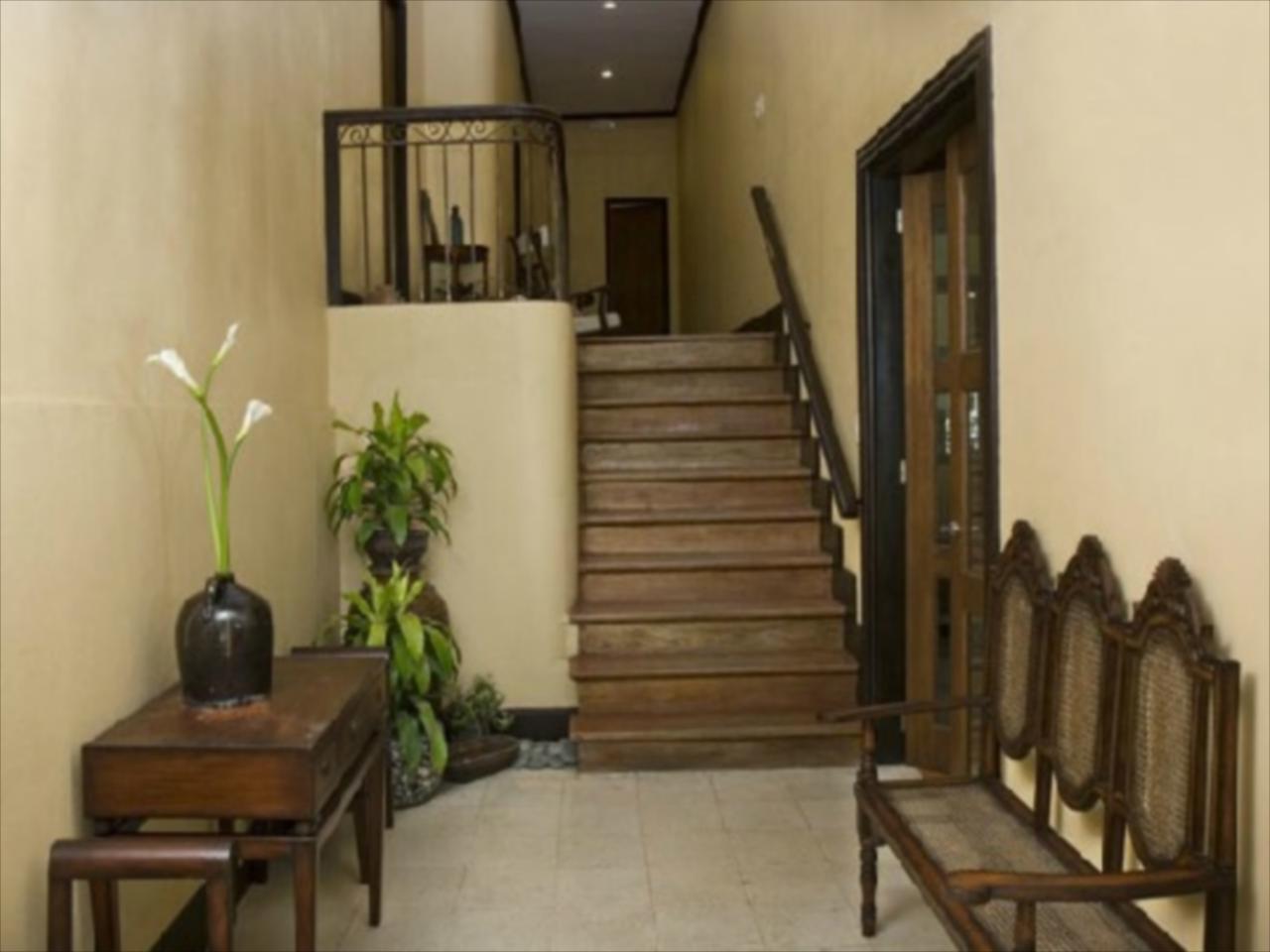 Casa Escano Bed & Breakfast