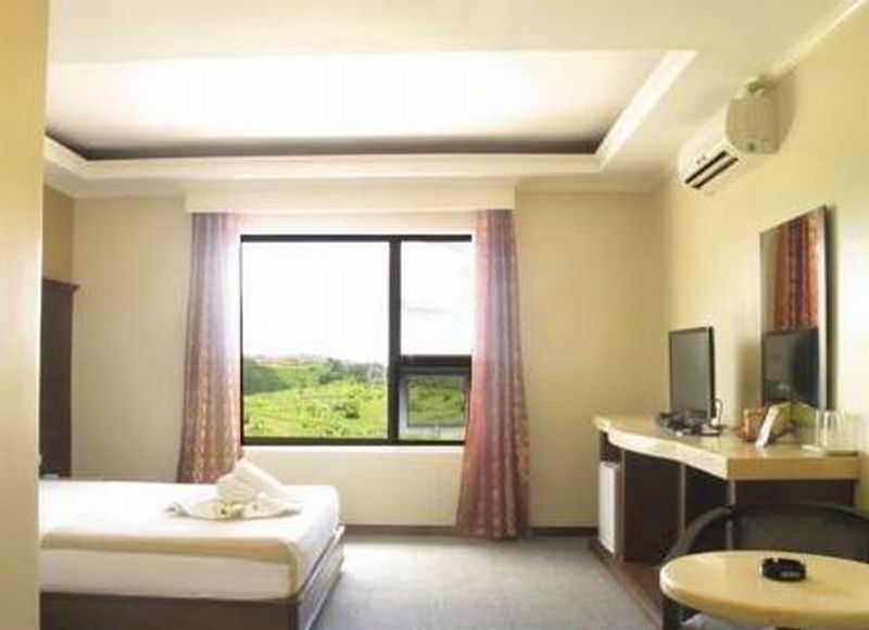 Cebu Hilltop Hotel