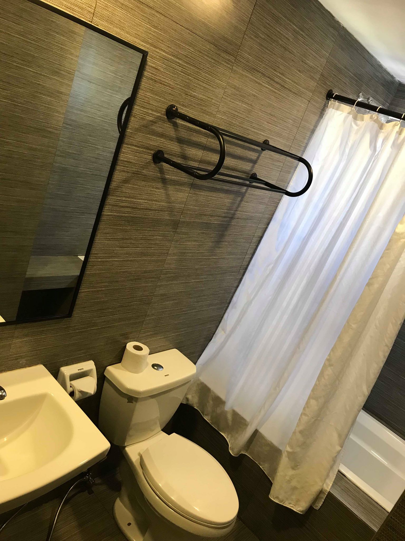 Cebu R
